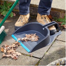 Yard Step-On Dustpan